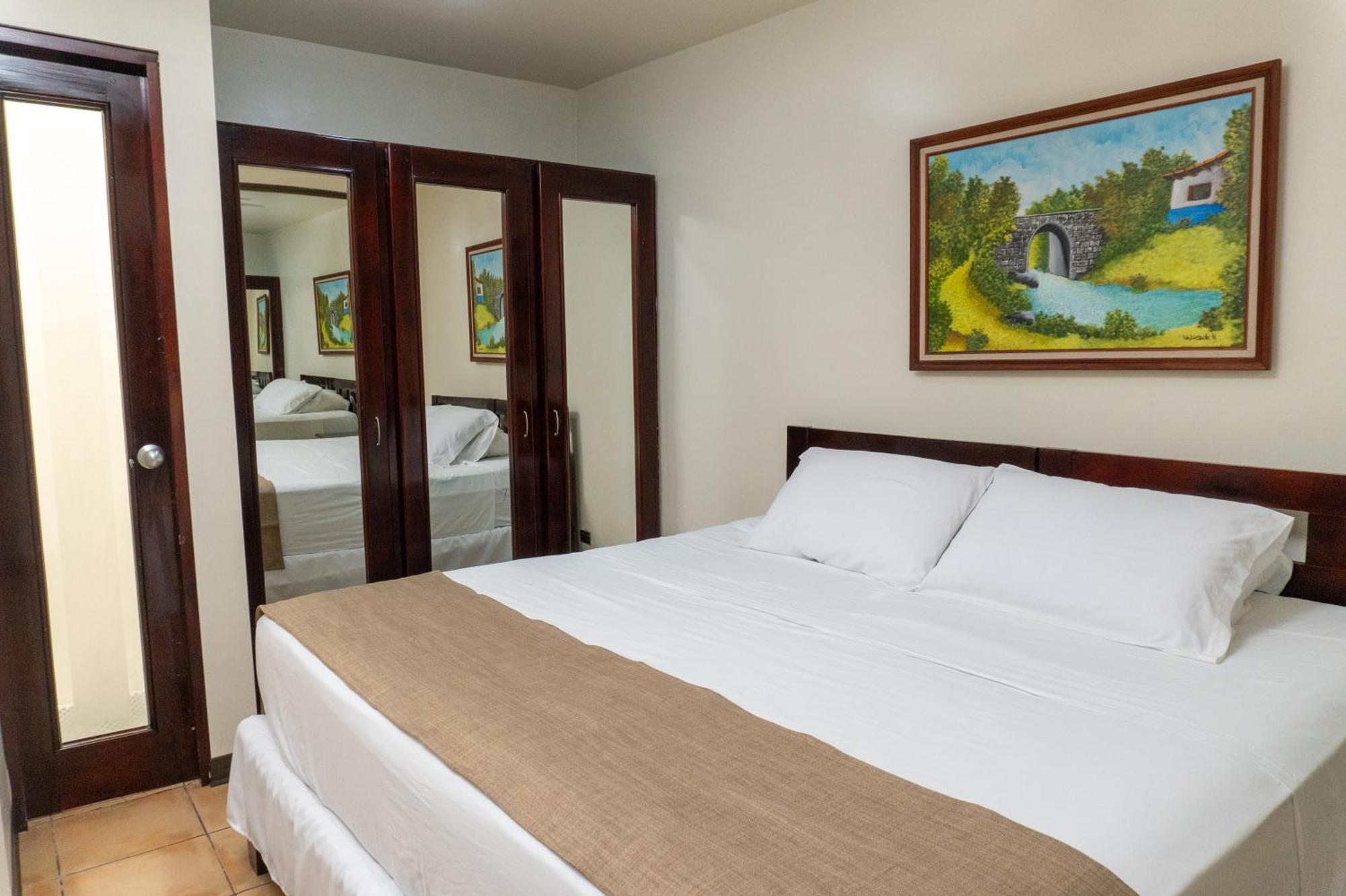 Oro Apart Hotel San Antonio De Belen المظهر الخارجي الصورة